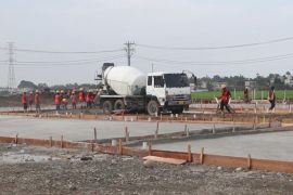 Danantara targetkan 160 Huntara rampung 15 Januari