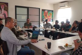 Diskusi Surabaya angkat gagasan Carangan Demokrasi Emha Ainun Nadjib