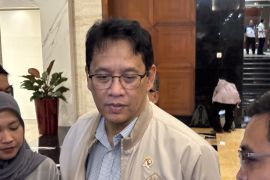 Menkeu Purbaya akan tinjau hambatan dapen dan asuransi masuk pasar saham