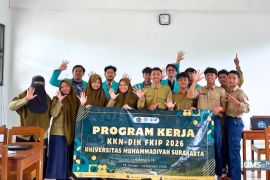 FKIP UMS dorong transformasi digital, mahasiswa KKN gelar pelatihan AI di SMA Muhammadiyah 1 Wonogiri