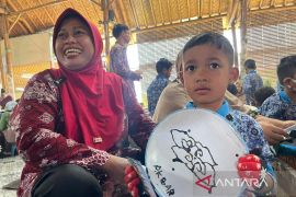 Pemkab Cirebon mencatat kunjungan wisata capai 1,2 juta turis