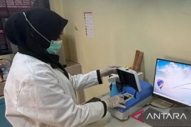 BKHIT periksa hewan ternak keluar masuk Maluku antisipasi penyakit mulut dan kuku