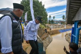 Pembukaan irigasi di Padang pascabencana Page 3 Small