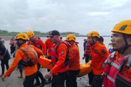 Nelayan tenggelam di perairan Makassar ditemukan tewas