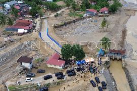 Pembukaan irigasi di Padang pascabencana Page 2 Small