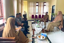 Diskoperindag Mamuju apresiasi Kemenkum Sulbar lindungi produk lokal