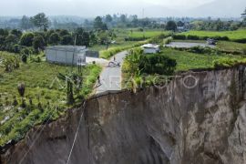Longsoran tanah di Ketol Aceh Tengah meluas hingga 30.000 meter persegi