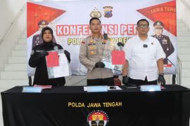 Polres Purworejo tangkap sindikat kejahatan siber dan penipuan
