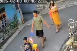 Polisi buru pelaku pria curi paket milik kurir