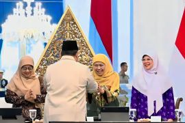 Khofifah nilai pertemuan Prabowo dengan ormas Islam perkuat harmoni