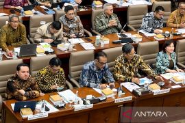 BSN pastikan tidak menetapkan SNI pada pakaian bekas impor