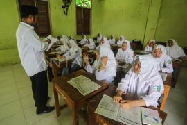 Seluruh madrasah diarahkan pelajaran spiritual selama Ramadhan