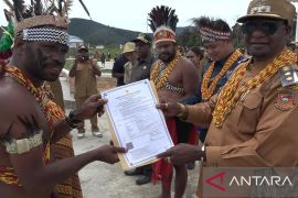 533 CPNS dan PPPK Pemkab Pegunungan Arfak terima SK pengangkatan