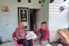 Artha Graha Peduli dan GulaVit gelar pasar murah bantu warga Medan dapatkan sembako murah