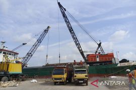 Bongkar muatan kapal di Pelabuhan Babel naik 14,93 persen