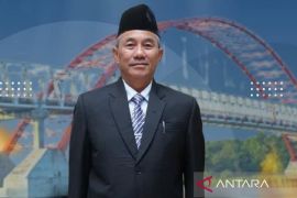 Pemkot Palangka Raya bagikan 126 alat perekam pajak pada pelaku usaha