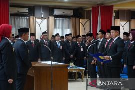 Wali Kota Banjarmasin rotasi 124 pejabat untuk tingkatkan pelayanan