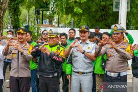 Ditlantas libatkan pelajar hingga Ojol kampanye keselamatan di HST