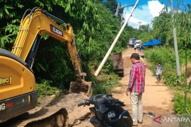 Longsor OKU Selatan: BPBD kerahkan alat berat