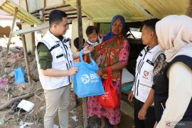 BRI Peduli hadirkan sumur bor hingga layanan kesehatan di Batu Busuk