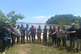 Pembangunan sisi darat Pelabuhan Teluk Tapang Air Bangis Pasaman Barat segera dimulai