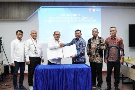 PLN UIP Sulawesi terima hasil pengadaan lahan GITET 275 kV Kendari dari BPN