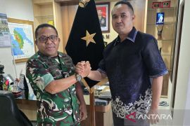 Kajari Medan Ridwan Sujana Angsar silaturahmi dengan Irdam I/BB Brigjen Josafath Duka