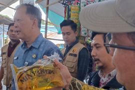 Tim saber perlindungan pangan HSS sidak Pasar Terpadu Kandangan