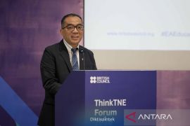 Minister urges collaboration with UK to strengthen higher education