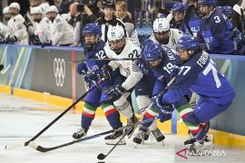 Hoki Es Putri Olimpiade Musim Dingin 2026: AS dan Kanada Kalahkan Lawan