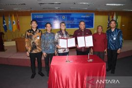 UNG gandeng bank Mandiri dalam kerja sama layanan perbankan strategis