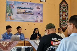 Mahasiswa KKN-Dik UMS gelar sosialisasi literasi hoaks di Kelurahan Langkai Palangka Raya