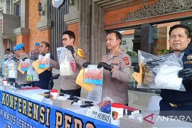 Jaringan narkoba Jakarta-Bali terbongkar, polisi sita sabu Rp9 miliar