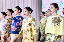 Danar Hadi Luncurkan "Sekar Setaman", Perayaan Keberagaman dalam Balutan Batik