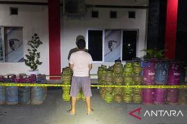 Polda Babel ungkap praktik pengoplosan LPG subsidi di Bangka, pemilik ditetapkan jadi tersangka