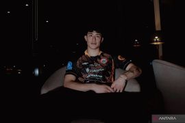 Persija Tambah Amunisi, Kiper Muda Cyrus Margono Resmi Merapat