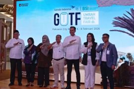 Garuda Indonesia dan BSI hadirkan pameran travel umroh di Surabaya