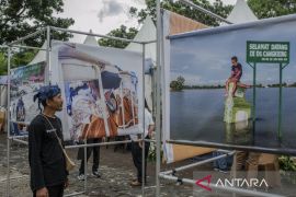 Pameran foto Hari Pers Nasional di Banten