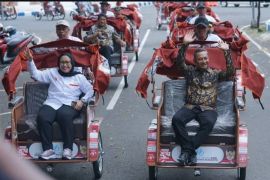 100 pembecak Pacitan terima bantuan becak listrik dari Presiden