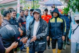 Bupati Karawang instruksikan ASN dan pelajar lakukan pemilahan sampah