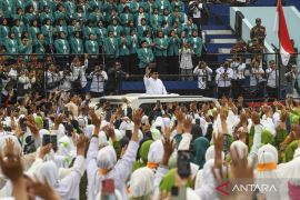 Bahagia di tengah NU, Prabowo: Saya lebih berani mengabdi bela rakyat