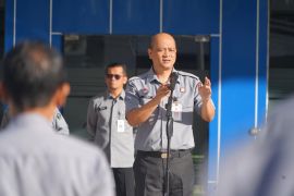 Kanwil Kemenkum Sulbar ajak jajarannya berAKHLAK