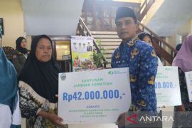 Bangkalan manfaatkan dana cukai untuk melindungi pekerja rentan