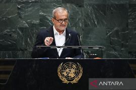 Iran uraikan syarat akhiri perang dengan AS, Israel