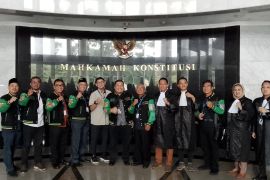 MK diminta hapuskan ketentuan umrah mandiri pada UU Ibadah Haji dan Umrah