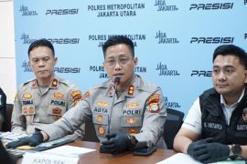 Polisi tangkap dua penjual ribuan obat terlarang di Penjaringan