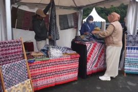 75 motif Batik Banten yang telah kantongi HAKI diperkenalkan di HPN 2026