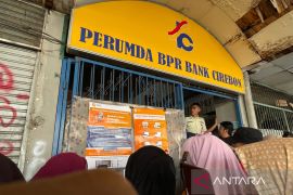 Pemkot Cirebon menyerahkan penyelesaian BPR Bank Cirebon ke LPS