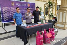 Subdit I Indagsi Ditreskrimsus Polda Jambi ungkap kasus pengurangan isi elpiji 12 Kg