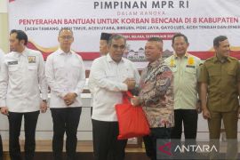 MPR salurkan bantuan 30 ribu paket kepada masyarakat terdampak bencana